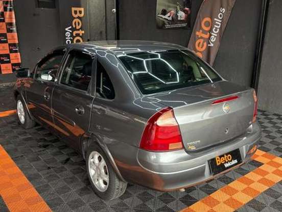 CHEVROLET-CORSA-1.4 MPFI PREMIUM SEDAN 8V FLEX 4P MANUAL CHEVROLET-CORSA-2011