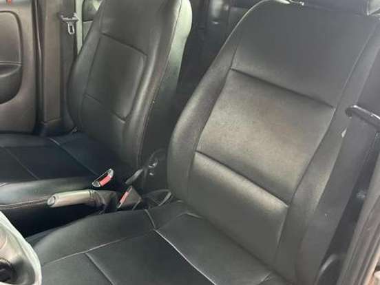 CHEVROLET-CORSA-1.4 MPFI PREMIUM SEDAN 8V FLEX 4P MANUAL CHEVROLET-CORSA-2011