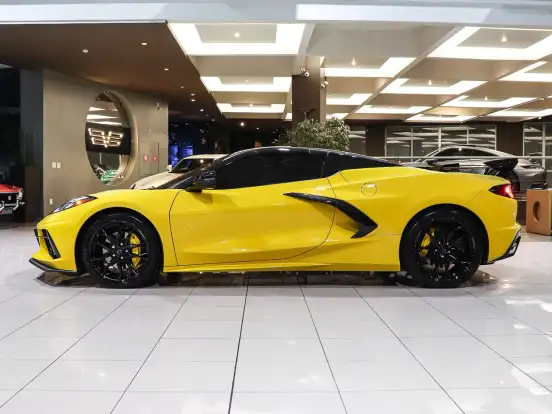 CHEVROLET-CORVETTE-2025