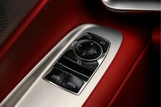 CHEVROLET-CORVETTE-2021
