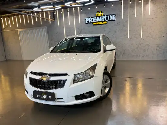 CHEVROLET-CRUZE-2014