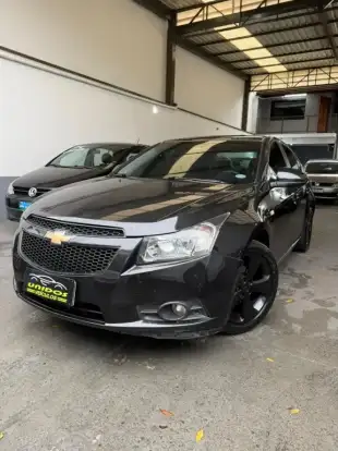 CHEVROLET-CRUZE-2011
