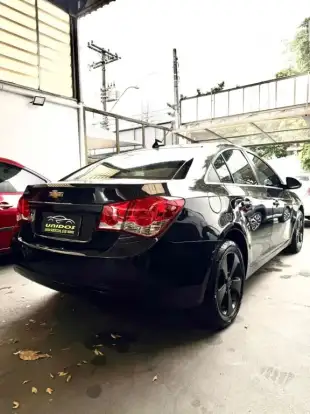 CHEVROLET-CRUZE-2011