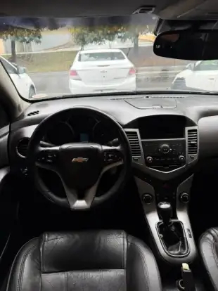 CHEVROLET-CRUZE-2011