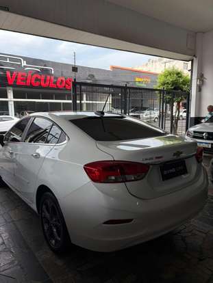 CHEVROLET-CRUZE-2022