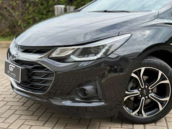CHEVROLET-CRUZE-2022