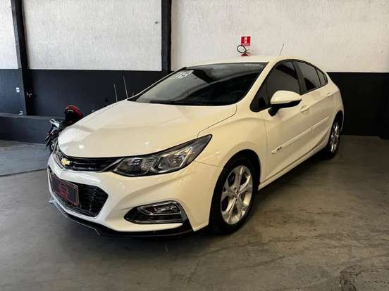 CHEVROLET-CRUZE-2018