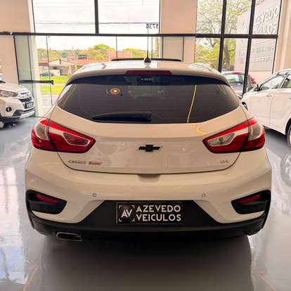 CHEVROLET-CRUZE-2018