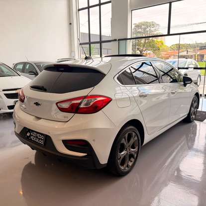 CHEVROLET-CRUZE-2018