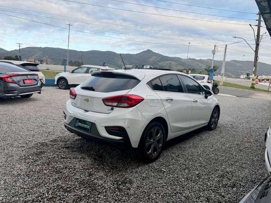 CHEVROLET-CRUZE-2021