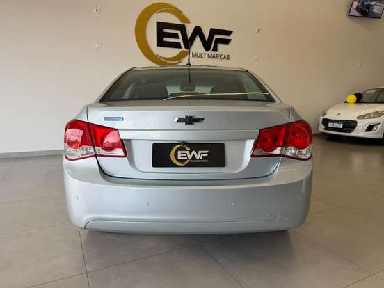 CHEVROLET-CRUZE-2012