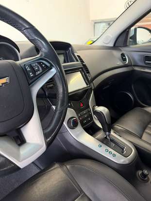 CHEVROLET-CRUZE-2012