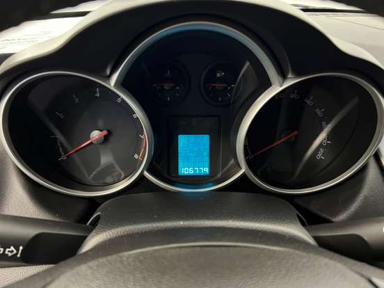 CHEVROLET-CRUZE-2013