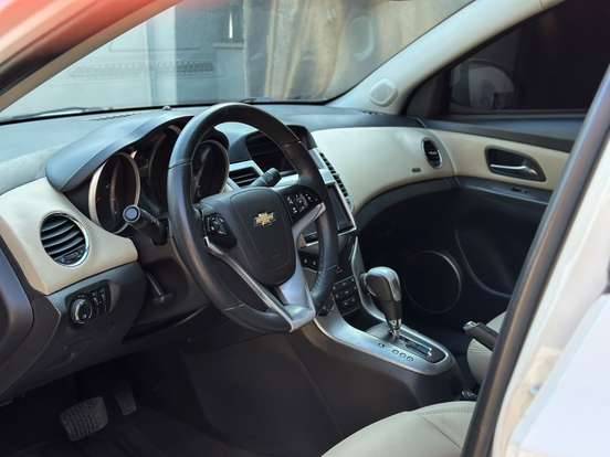CHEVROLET-CRUZE-2012
