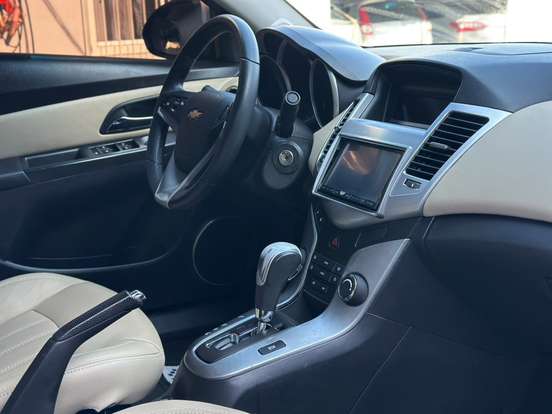 CHEVROLET-CRUZE-1.8 LT 16V FLEX 4P MANUAL CHEVROLET-CRUZE-2012