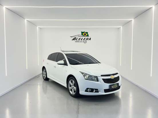 CHEVROLET-CRUZE-2013