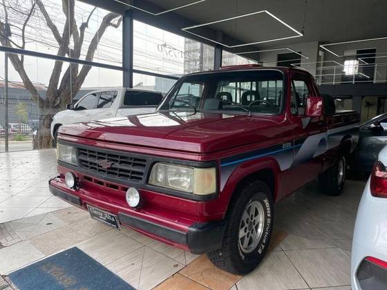 CHEVROLET D20 4.0 CUSTOM DE LUXE CS 8V DIESEL 2P MANUAL