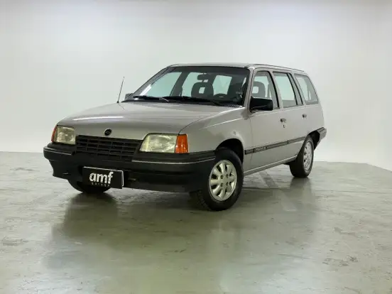 CHEVROLET-IPANEMA-1.8 EFI SL/E 8V GASOLINA 2P MANUAL CHEVROLET-IPANEMA-1993