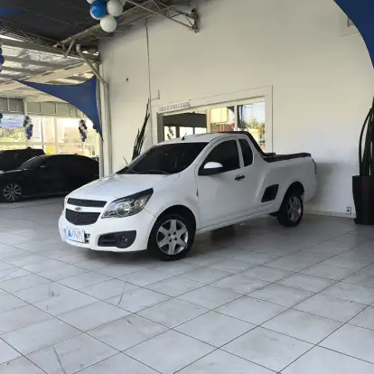 CHEVROLET-MONTANA-2013