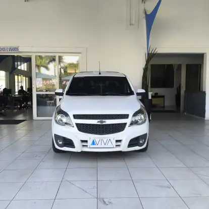 CHEVROLET-MONTANA-2013