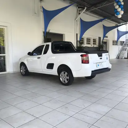 CHEVROLET-MONTANA-2013