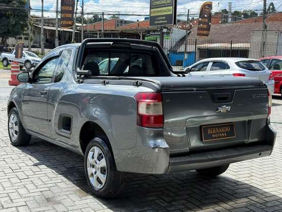 CHEVROLET-MONTANA-2011