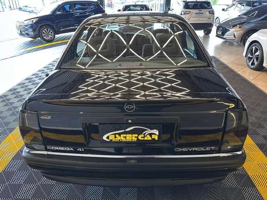 CHEVROLET-OMEGA-1995