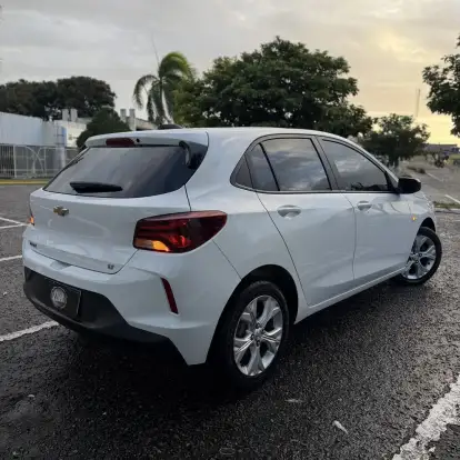 CHEVROLET-ONIX-2023