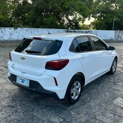 CHEVROLET-ONIX-2024