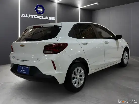 CHEVROLET-ONIX-2021