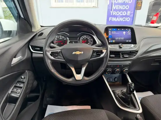 CHEVROLET-ONIX-2020