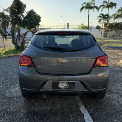 CHEVROLET-ONIX-2019