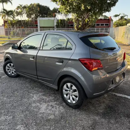 CHEVROLET-ONIX-2019