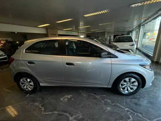 CHEVROLET-ONIX-1.0 MPFI JOY 8V FLEX 4P MANUAL CHEVROLET-ONIX-2019
