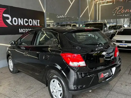 CHEVROLET-ONIX-1.0 MPFI LT 8V FLEX 4P MANUAL CHEVROLET-ONIX-2013