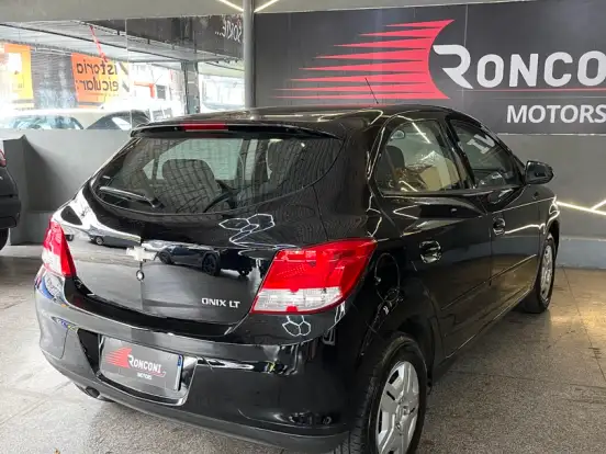 CHEVROLET-ONIX-1.0 MPFI LT 8V FLEX 4P MANUAL CHEVROLET-ONIX-2013