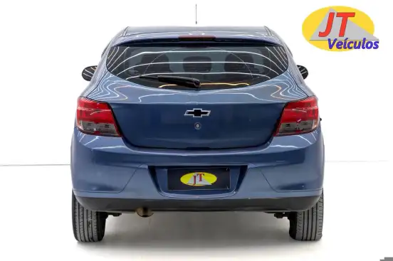 CHEVROLET-ONIX-2015