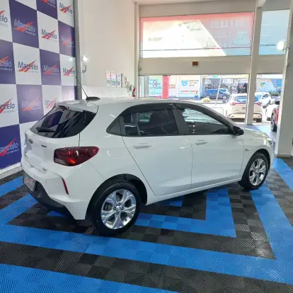 CHEVROLET-ONIX-2024