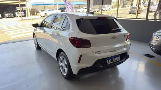 CHEVROLET-ONIX-2024
