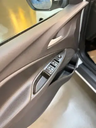 CHEVROLET-ONIX-2023