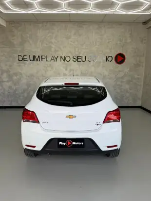 CHEVROLET-ONIX-2019