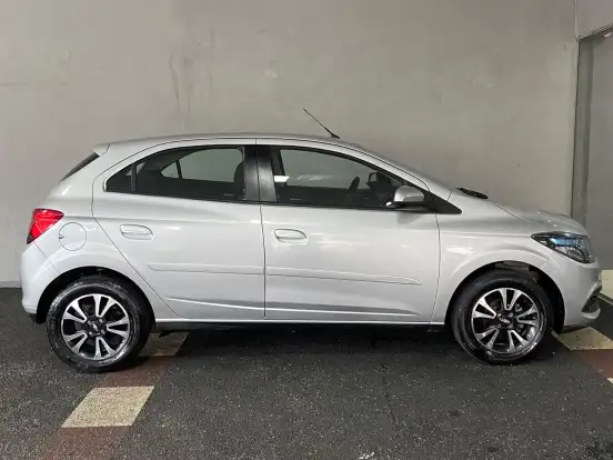 CHEVROLET-ONIX-1.4 MPFI LTZ 8V FLEX 4P MANUAL CHEVROLET-ONIX-2014