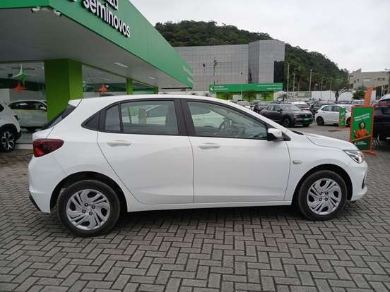 CHEVROLET-ONIX-2024