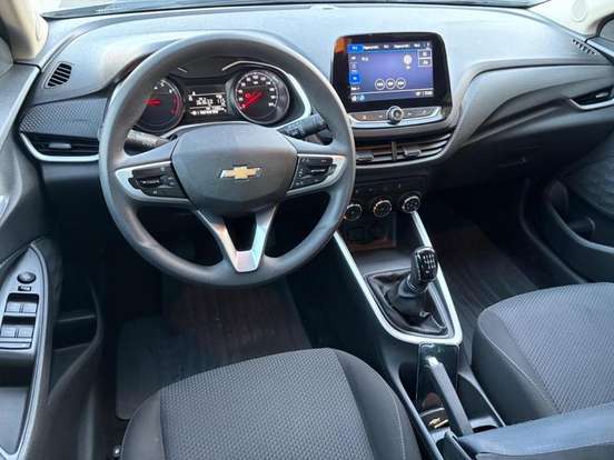 CHEVROLET-ONIX-2022