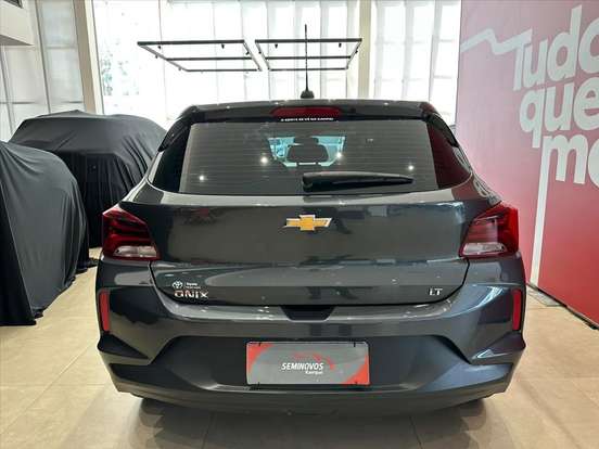CHEVROLET-ONIX-2023