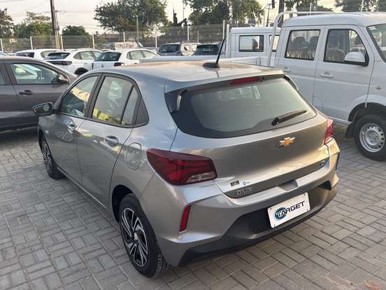 CHEVROLET-ONIX-2024