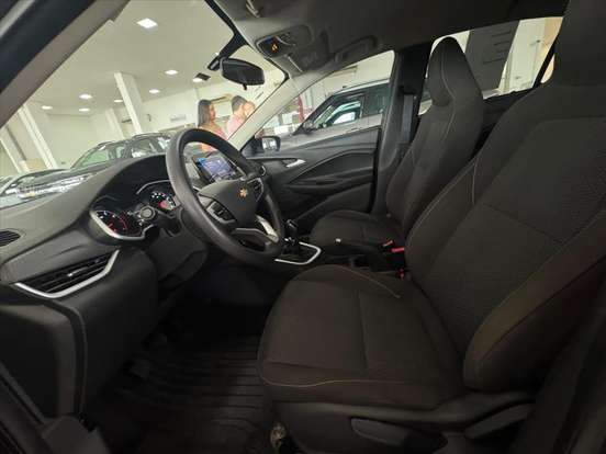 CHEVROLET-ONIX-2024
