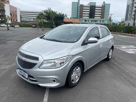 CHEVROLET-ONIX-2017