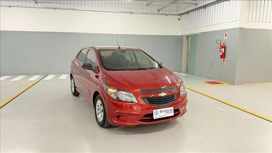 CHEVROLET-ONIX-2018