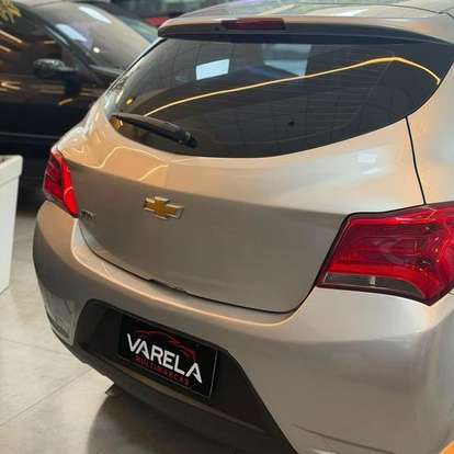 CHEVROLET-ONIX-2019